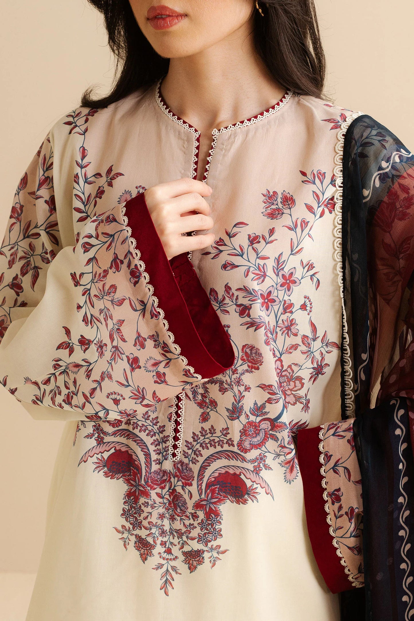 COCO BY ZARA SHAHJAHAN - 3PC UNSTITCHED - A printed shirt with vintage charm, worn with airy trousers and a gradient dupatta that ties the palette together.