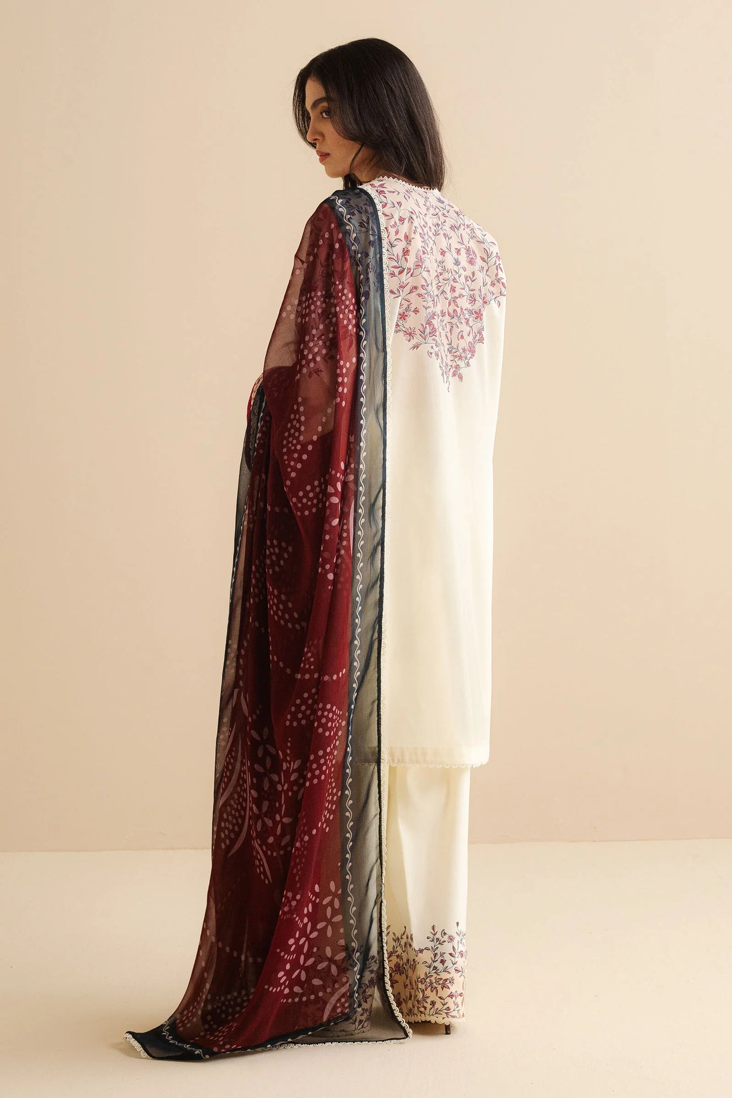 COCO BY ZARA SHAHJAHAN - 3PC UNSTITCHED - A printed shirt with vintage charm, worn with airy trousers and a gradient dupatta that ties the palette together.
