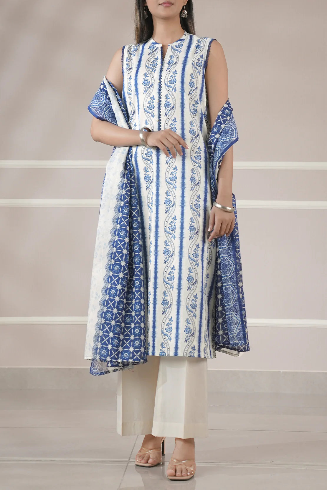SAYA - Unstitched Printed Lawn 3 Piece
