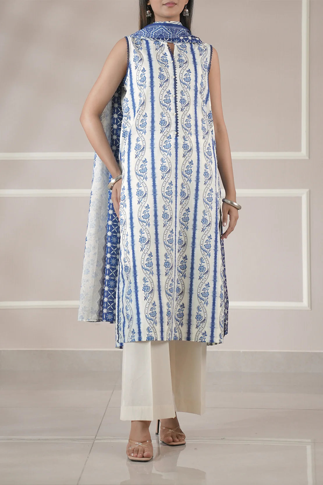 SAYA - Unstitched Printed Lawn 3 Piece