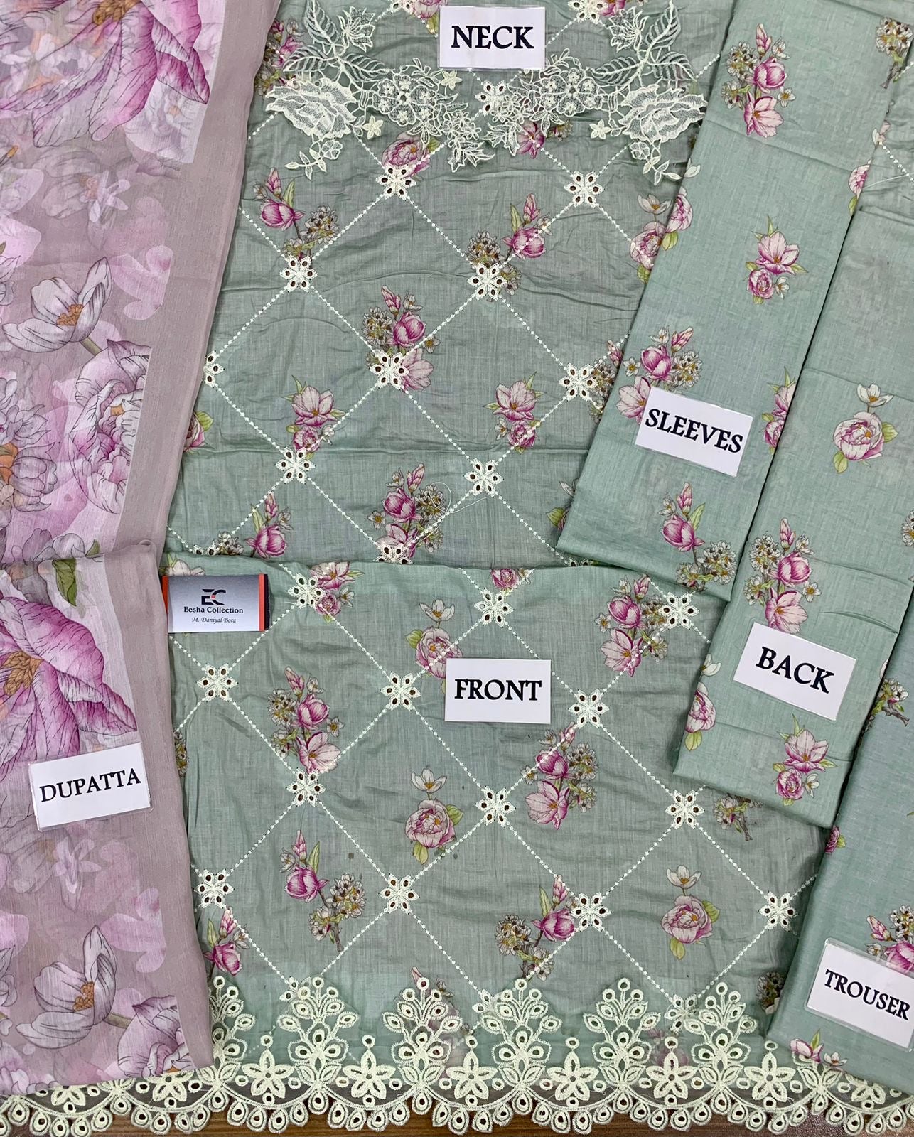 IZNIK - Embroidered Lawn 3- Piece Unstitched