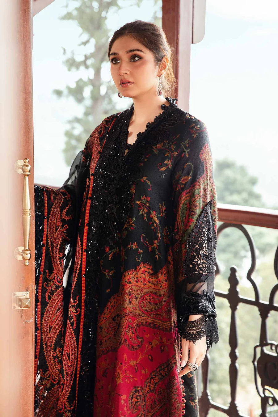 Maria B. - 3 Piece Unstitched Embroidered Lawn Suit