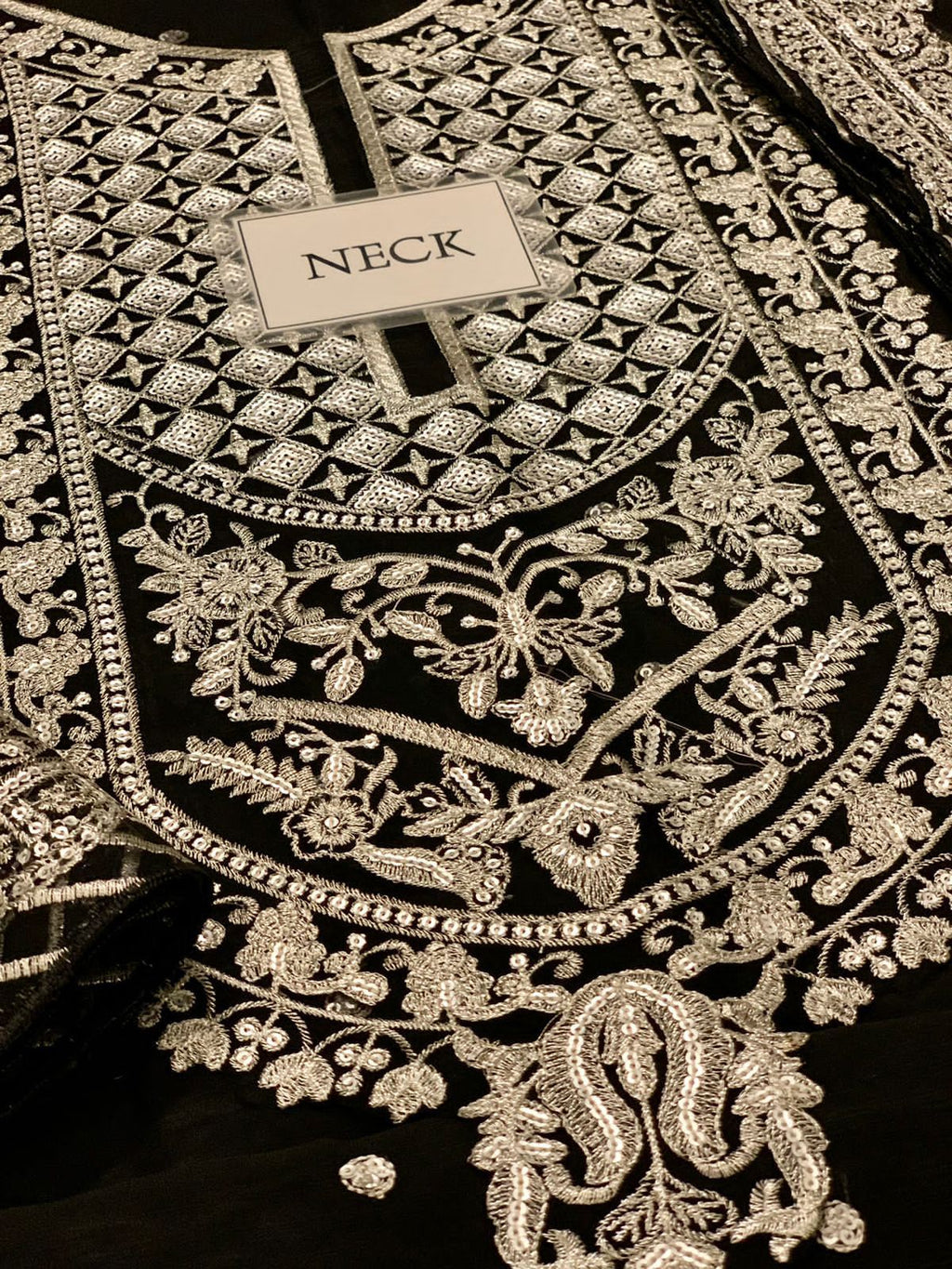 Asim jofa - Chiffon Embroidered 3 Piece Unstitched