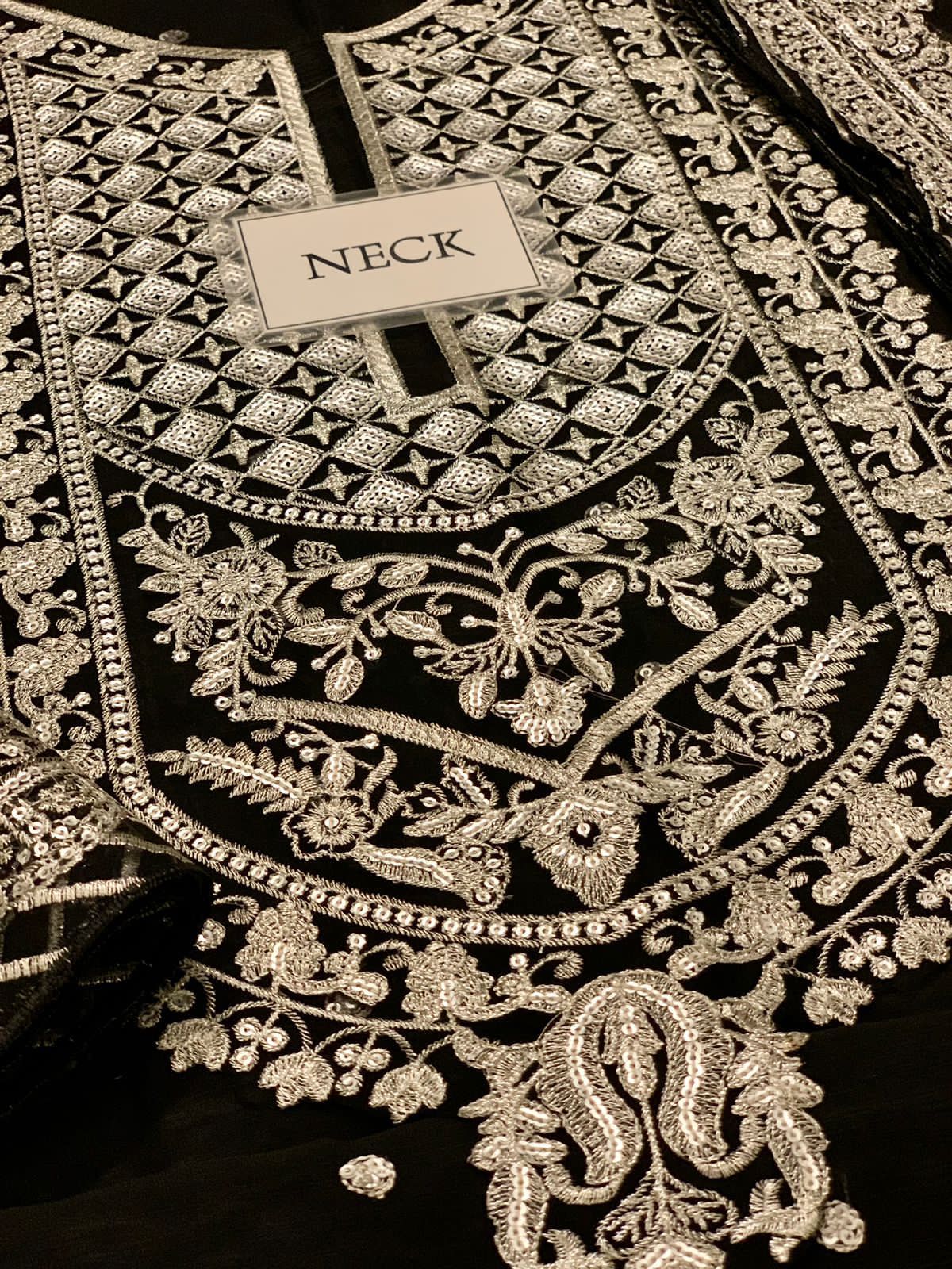 Asim jofa - Chiffon Embroidered 3 Piece Unstitched