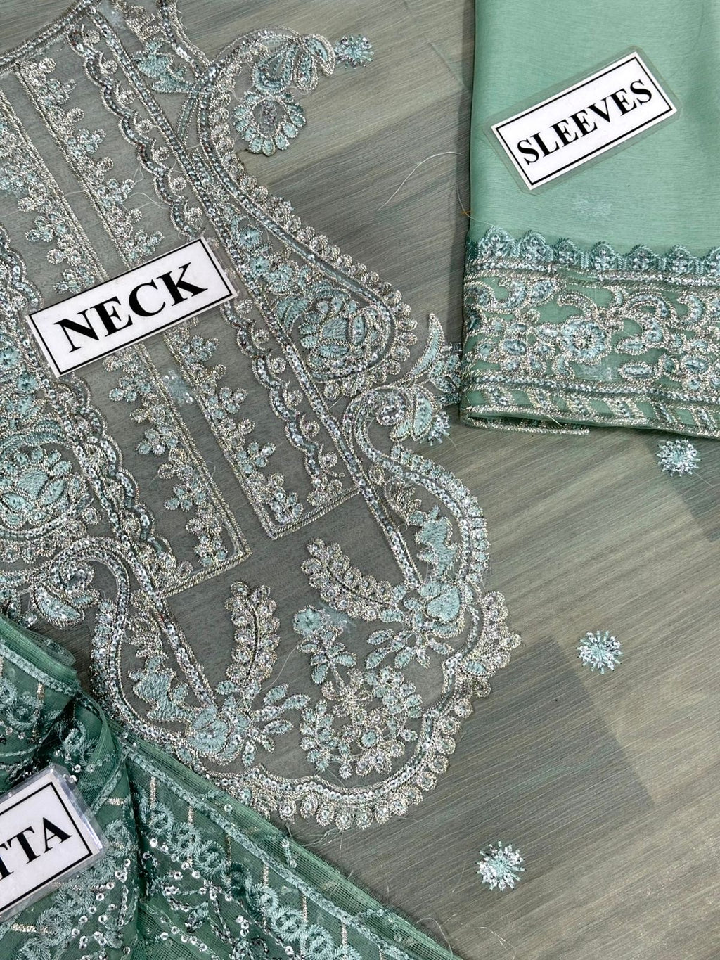 Asim jofa - Chiffon Embroidered 3 Piece Unstitched