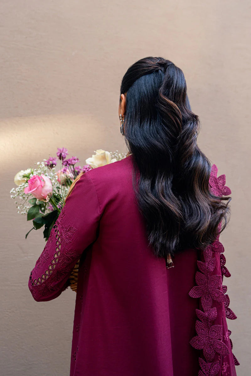 QALAMKAR - 3PC LAWN EMBROIDERED SHIRT WITH JACQUARD WEAVED EMBROIDERED DUPATTA AND COTTON TROUSER