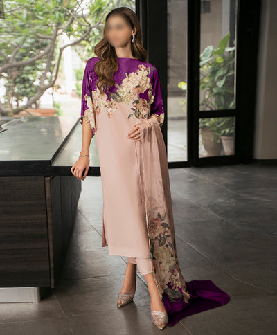 Floral Digital Printed - Unstitched 3 Piece Silk